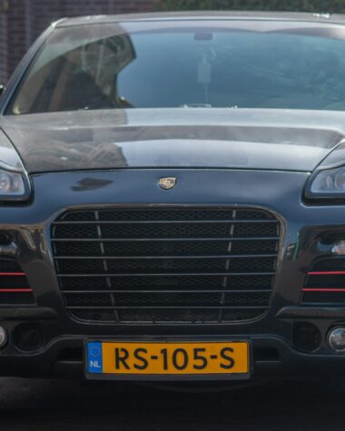 Waarom je het kenteken moet checken voor je een tweedehands auto koopt