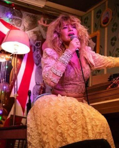 Wie is de vriend van zangeres Ellen ten Damme